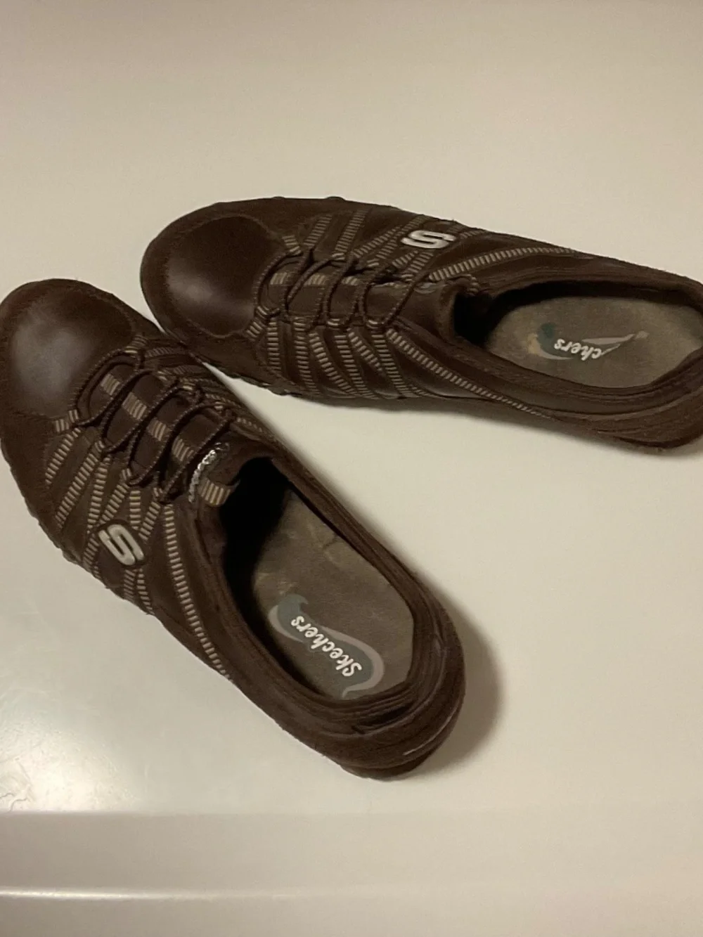 Sketchers, Size 9, Brown